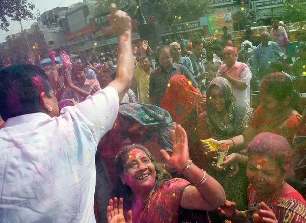 Covered in paint on Holi festival — Stock Photo, Image