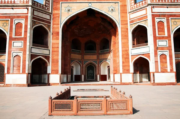 Túmulo de Humayun, Delhi, Índia - o túmulo do segundo imperador mogol — Fotografia de Stock