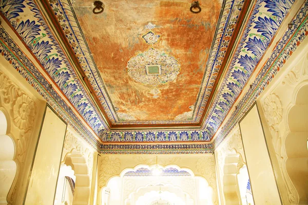 Detalle arquitectónico en el Fuerte Mehrangarh en Jodhpur, Rjasthan, India — Foto de Stock