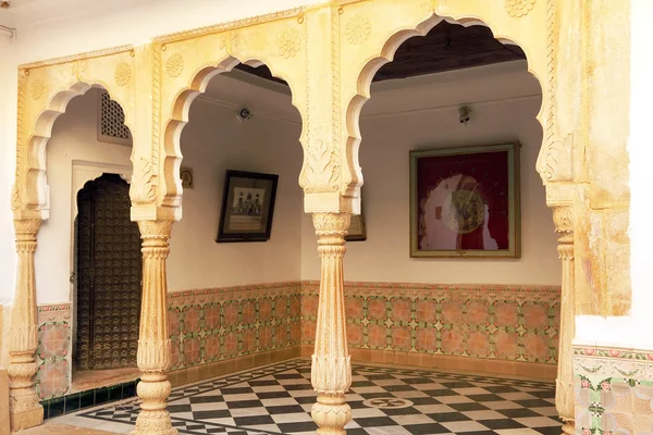 Detalhe arquitetônico do Palácio Mandir, Jaisalmer, Índia, Ásia — Fotografia de Stock