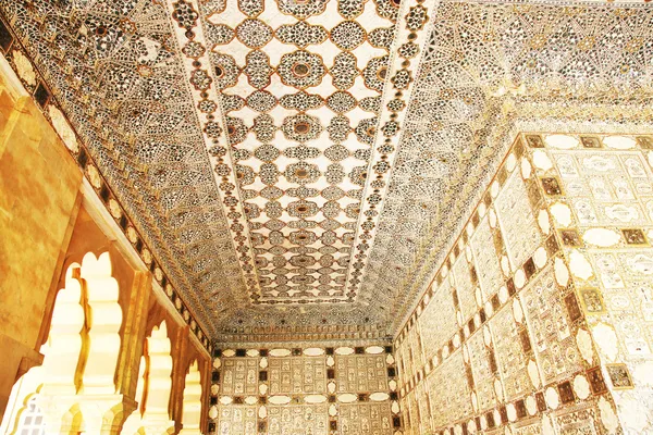 Architectural detail of Amber Fort in Jaipur, Rajasthan, India — Stock Photo, Image