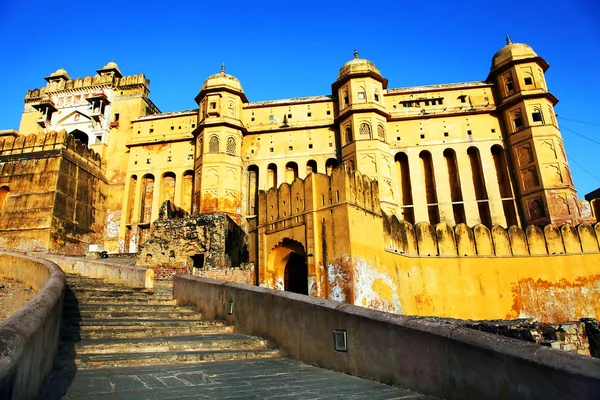 Zonsopgang licht over amber fort in jaipur, rajasthan, india — Stockfoto