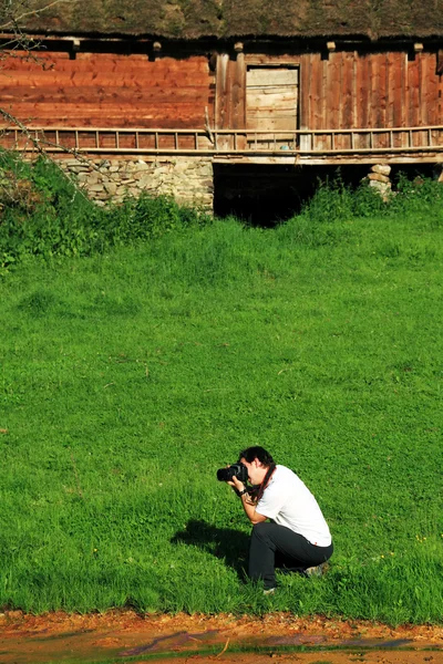 Nature photographer at work — Stock Photo, Image