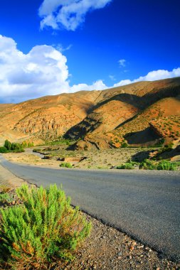 Yolun orta atlas Dağları, Afrika