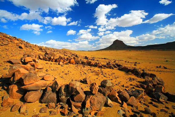 Кемпинг в пустыне - горы Акакус (Акакус), Сахара, Ливия — стоковое фото