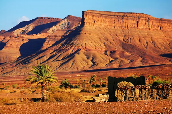 Zonsondergang in het Atlasgebergte, Afrika — Stockfoto