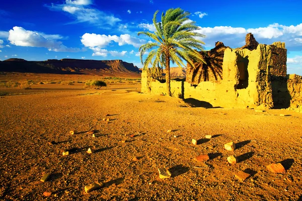 Marokkanische Ruinen im Atlasgebirge, Afrika — Stockfoto