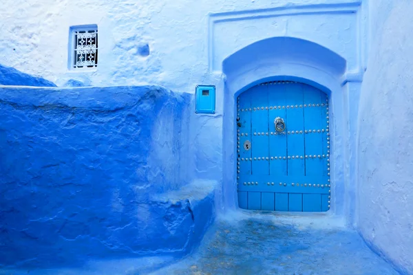 Építészeti részletek itt: Chefchaouen, Marokkó — Stock Fotó