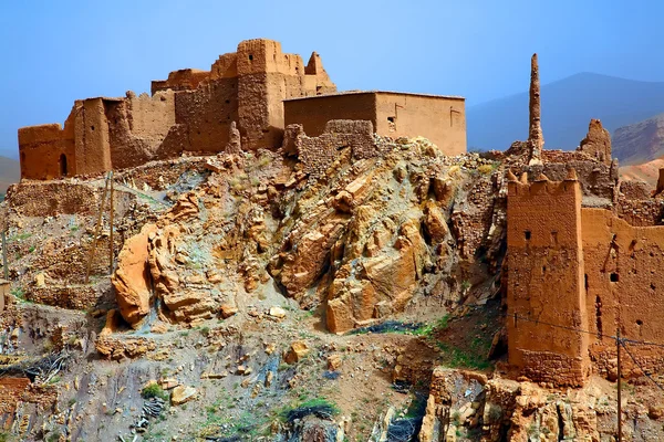 Marokkaanse kasbah in dades vallei, Afrika — Stockfoto