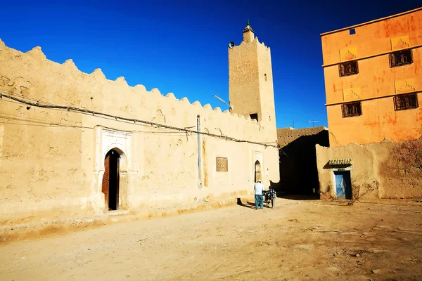 Μαροκινή kasbah στην οροσειρά του Άτλαντα, Αφρική — Φωτογραφία Αρχείου