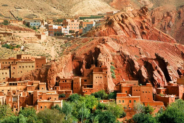 Kasbah marroquino em Atlas Mountains, África — Fotografia de Stock