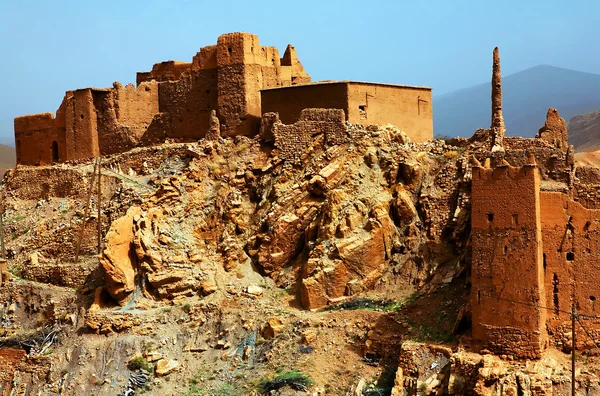 Moroccan kasbah in Atlas Mountains, Africa — Stock Photo, Image