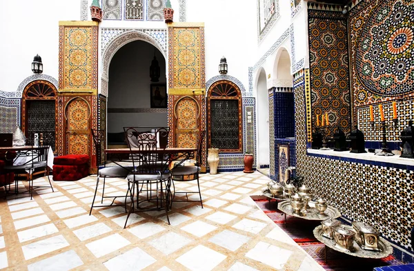 이슬람 내부 건축 세부 사항 — 스톡 사진