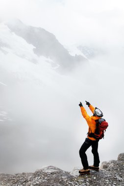 alpinist düşünürken eiger Buzulu, İsviçre