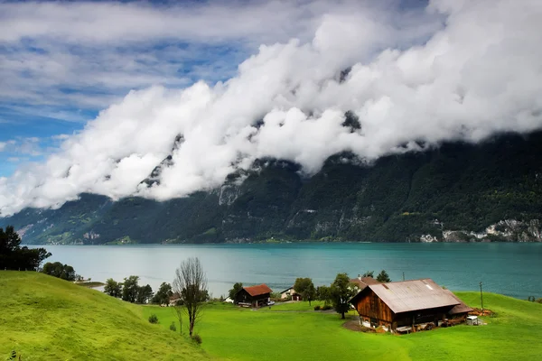 Nuvole tempestose su Wallensee, Svizzera, Europa — Foto Stock