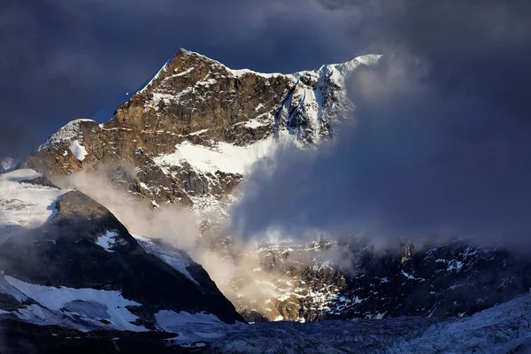 Mitelegi grzbiet, szczyt eiger, Szwajcaria — Zdjęcie stockowe