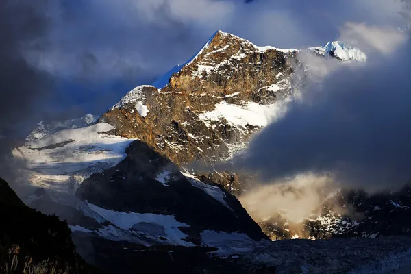 Mitelegi Ridge, Eiger Peak, Suiza —  Fotos de Stock