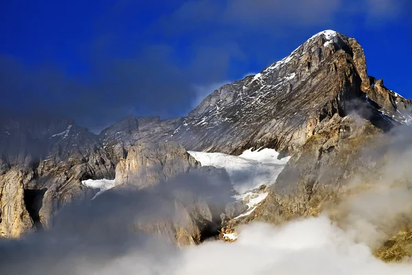 Mitelegi ridge, eiger piek, Zwitserland — Stockfoto