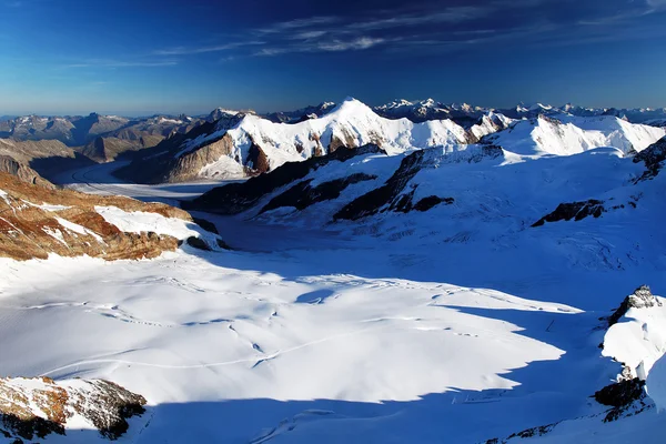 Paesaggio montano, Oberland Berneriano, Svizzera - Patrimonio UNESCO — Foto Stock