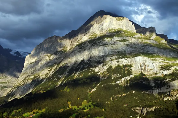 Horská krajina, bener oberland, Švýcarsko — Stock fotografie