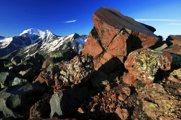 Alpine landscape in Caucasus Mountains — Stock Photo, Image