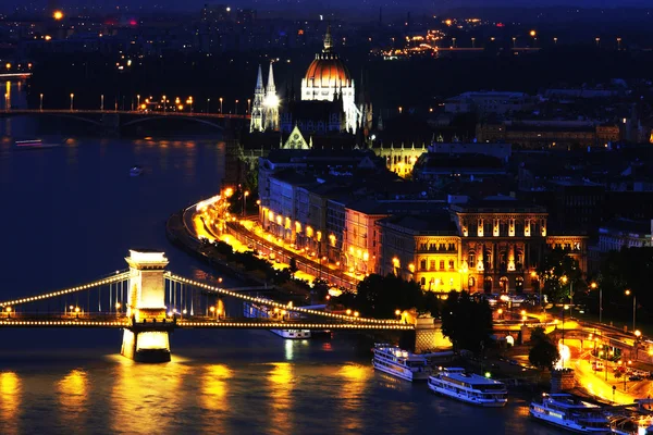 Budapest de noche —  Fotos de Stock