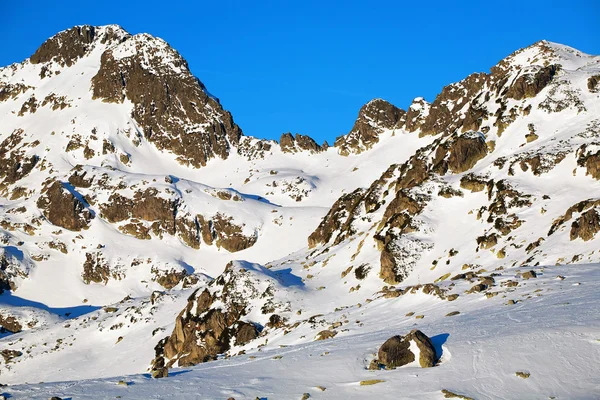 Winterlandschap in nationaal park retezat, Roemenië — Stockfoto