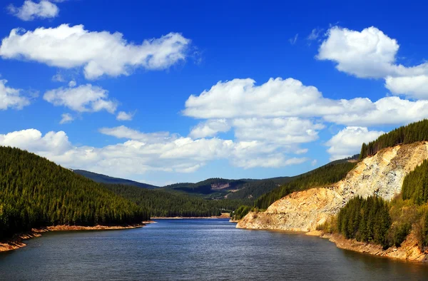 OASA dam jeziora, Rumunia, Europa — Zdjęcie stockowe