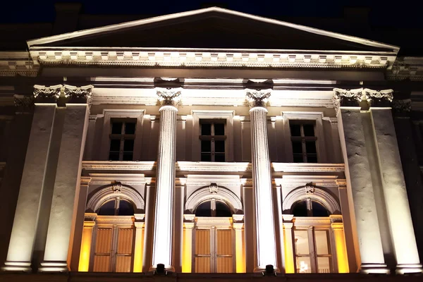 Ioan Slavici Theater - Detalhe arquitetônico em Arad, Romênia, Europa — Fotografia de Stock