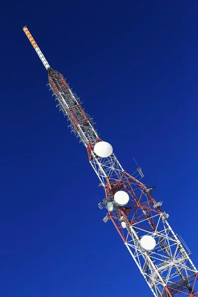 Elecommunication tower — Stockfoto