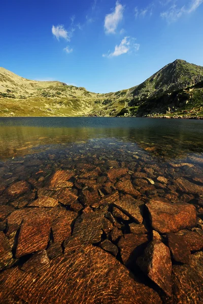 Bucura Lake in National Park Retezat, Romania — Stock Photo, Image