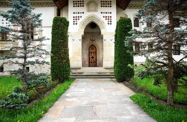 Architektonický detail putna klášter, Rumunsko, Evropa — Stock fotografie