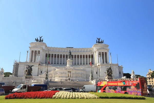 Monumento a Vittorio Emanuele II en la Piazza Venezia — Foto de Stock