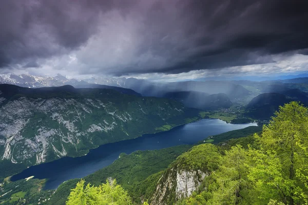 Bohinj-See von Bergstation der Vogel-Seilbahn — Stockfoto