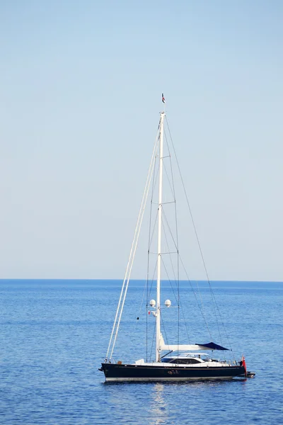 Navi a vela sul Mar Mediterraneo — Foto Stock