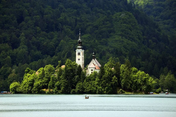 Barco no Lago Bled, Eslovénia, Europa — Fotografia de Stock