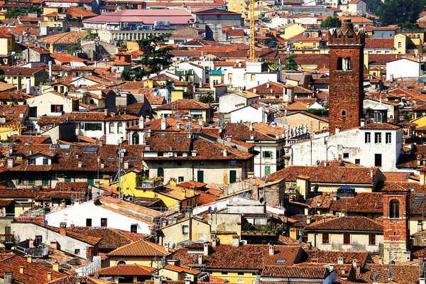 Detalhe arquitetônico aéreo de Verona, Itália, Europa — Fotografia de Stock