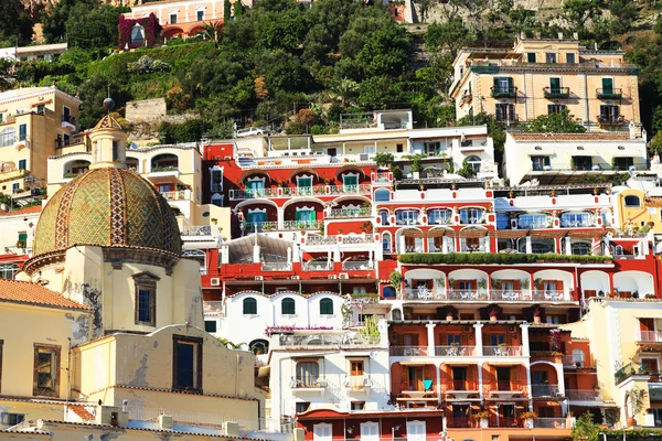 Positano letovisko na pobřeží amalfi, Itálie — Stock fotografie