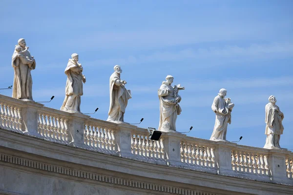 Detalle arquitectónico de la Plaza de San Pietro, Roma —  Fotos de Stock