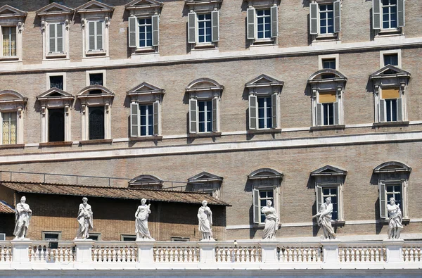 Detalu architektonicznego san Pietro kwadrat, Rzym — Zdjęcie stockowe