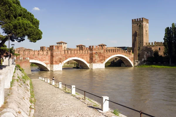 Medieval Castel Vecchio in Verona — Stock Photo, Image