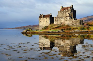 alacakaranlıkta Eilean donan Kalesi