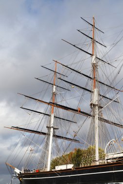 thames'ın turistik gemide