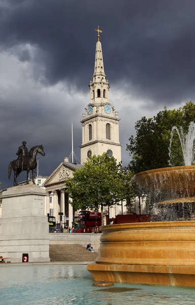 Londra 'daki Trafalgar Meydanı — Stok fotoğraf