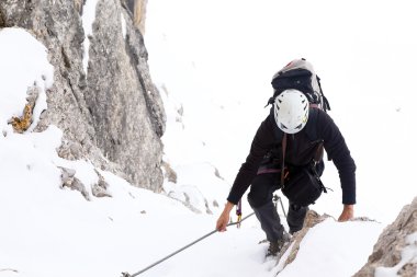 alpinist tırmanma
