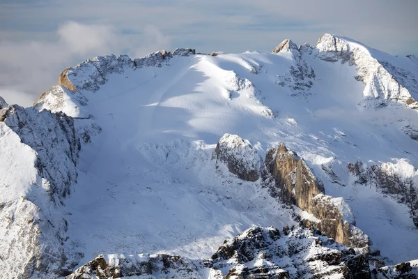 Alpine winterlandschap — Stockfoto