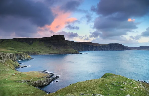 Rocky ocean coastline — Stock Photo, Image