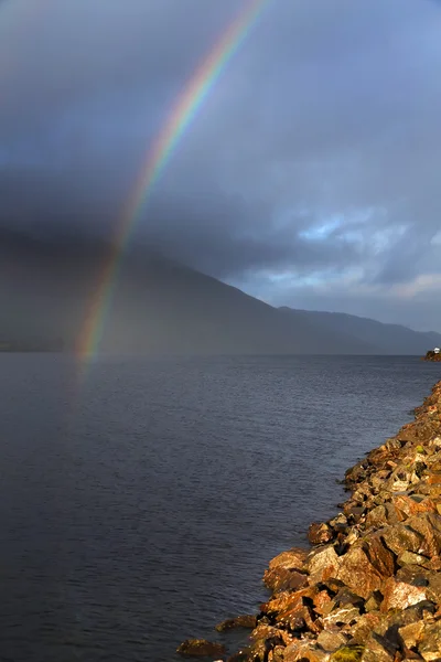 Arcobaleno sul mare — Foto Stock