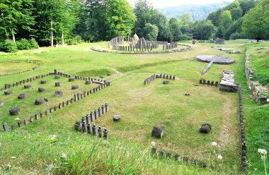 Sarmizegetusa Regia kalıntıları, andezit kutsal, Romanya