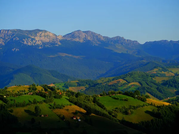 ブエギ山脈 ルーマニア ヨーロッパの高山風景 — ストック写真